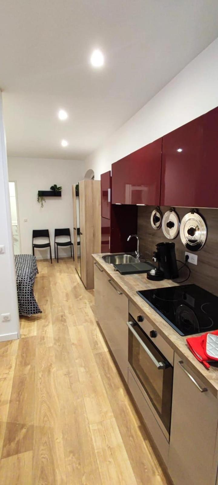 Appartements - Halles Brauhauban 塔布 外观 照片